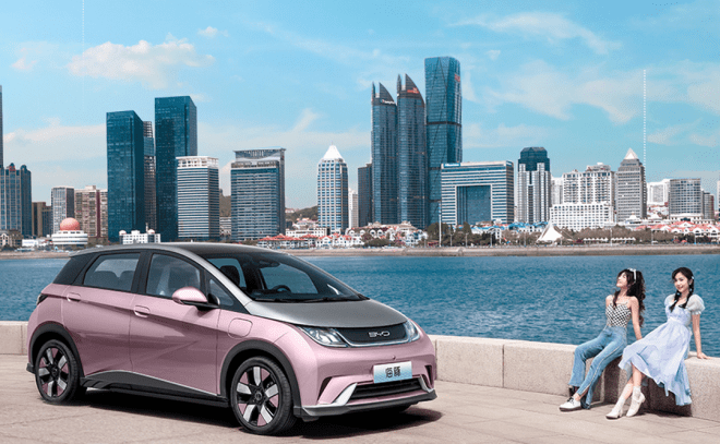 �ȁ��Ϻ������N��20�f������Ů܇��������