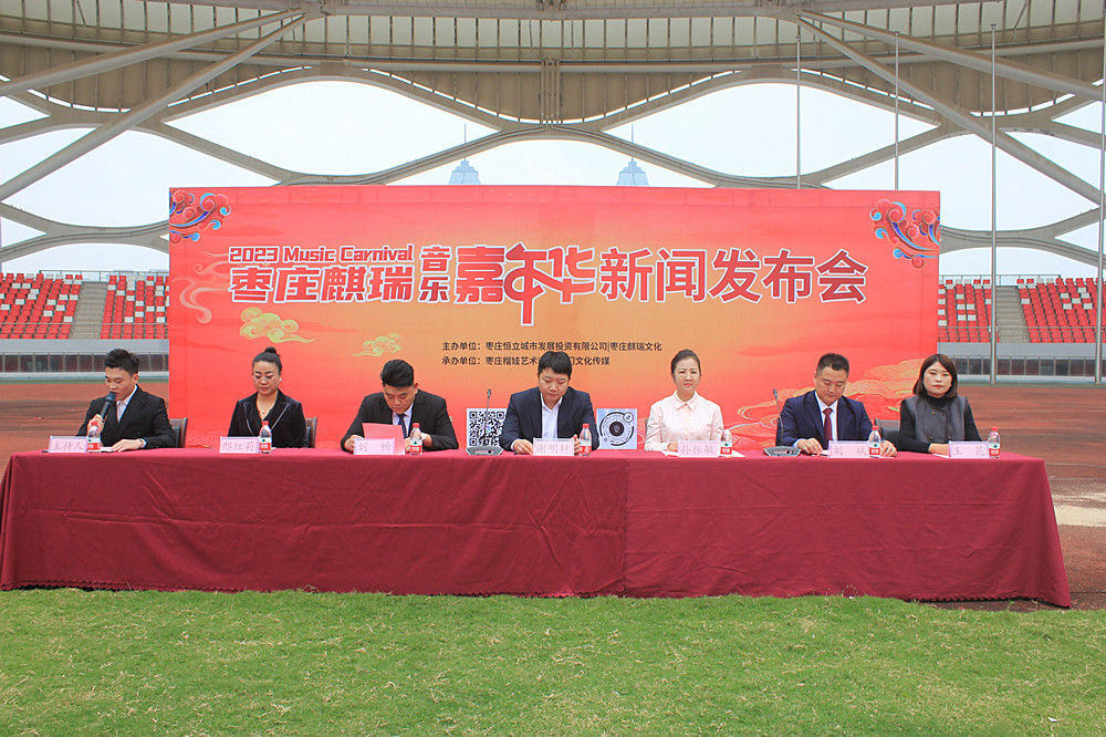 ���l(f��)�������_��11��4�� ���f��ӭ���������������Aʢ���ݳ���